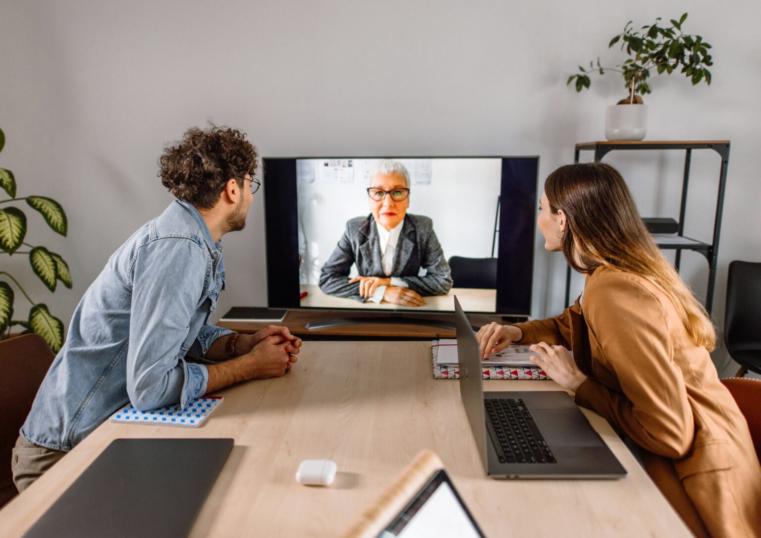 עבודה היברידית